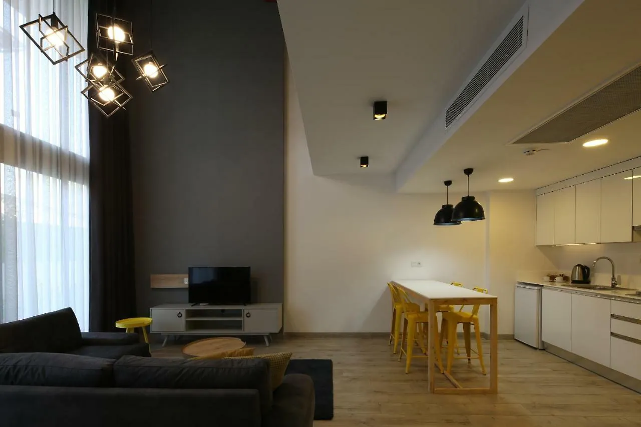 Coordinat Suits Izmir Apartment